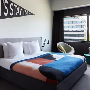 4* 酒店 The Social Hub West 4 Star